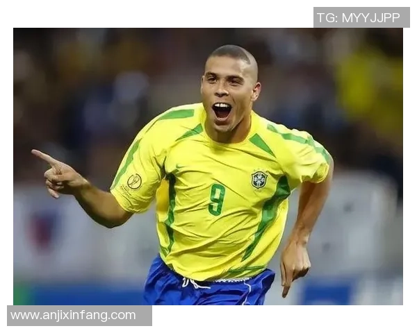 足球球星学历一览图标揭示明星球员背后的教育背景与成就